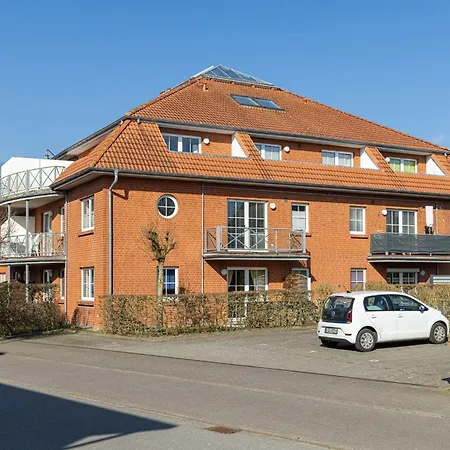 Apartment Nautic Nr 12 *
